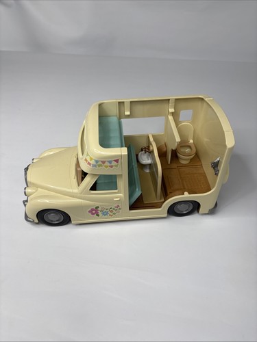 Sylvanian families cream - families,